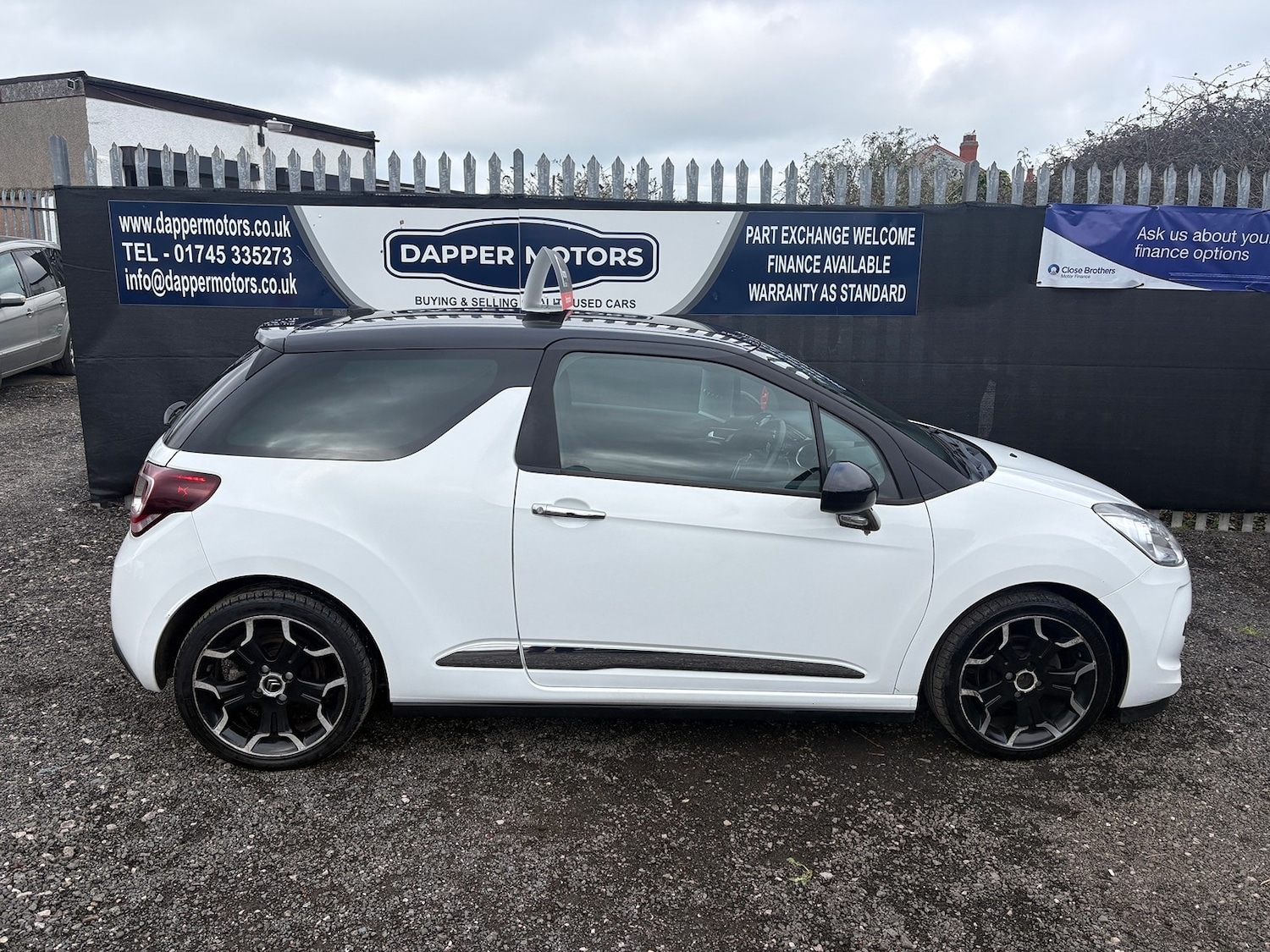 Used Citroen DS3 2013 for sale - 77790337: Photo 4