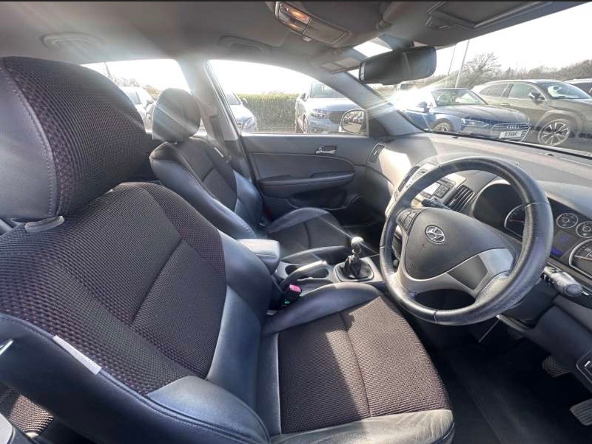 Used Hyundai i30 2010 for sale - 78054408: Photo 12