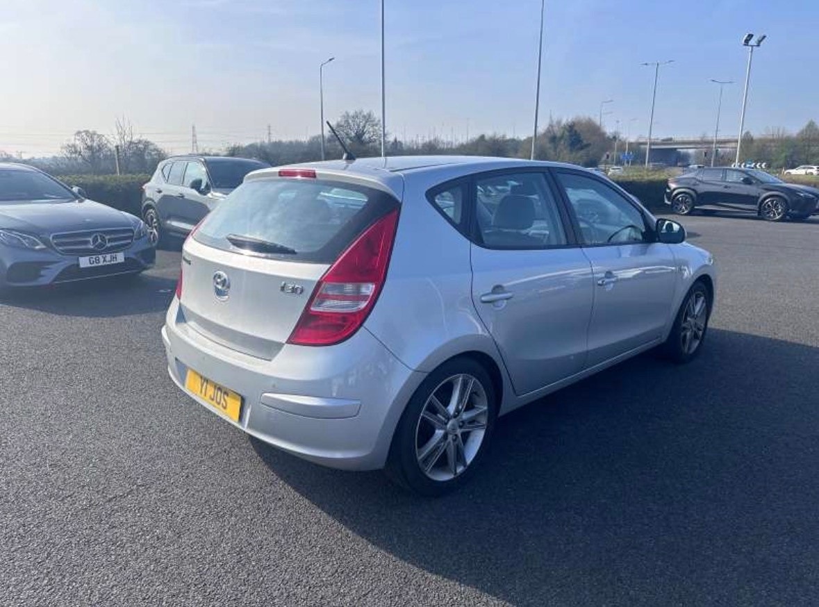 Used Hyundai i30 2010 for sale - 78054408: Photo 4