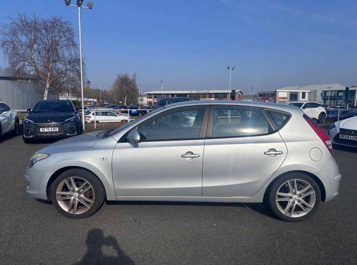 Used Hyundai i30 2010 for sale - 78054408: Photo 8