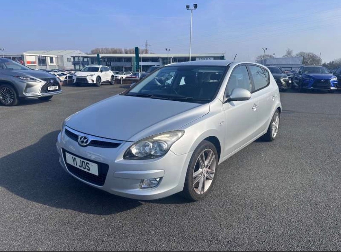 Used Hyundai i30 2010 for sale - 78054408: Photo 9