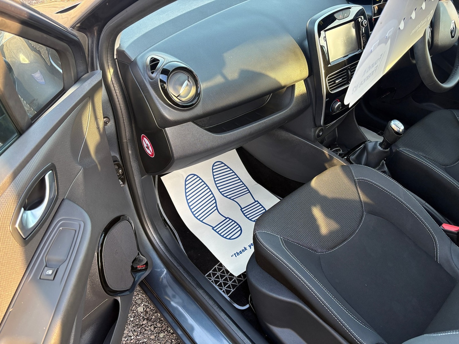 Used Renault Clio 2018 for sale - 77610634: Photo 24