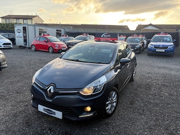 Used Renault Clio 2018 for sale - 77610634: Photo