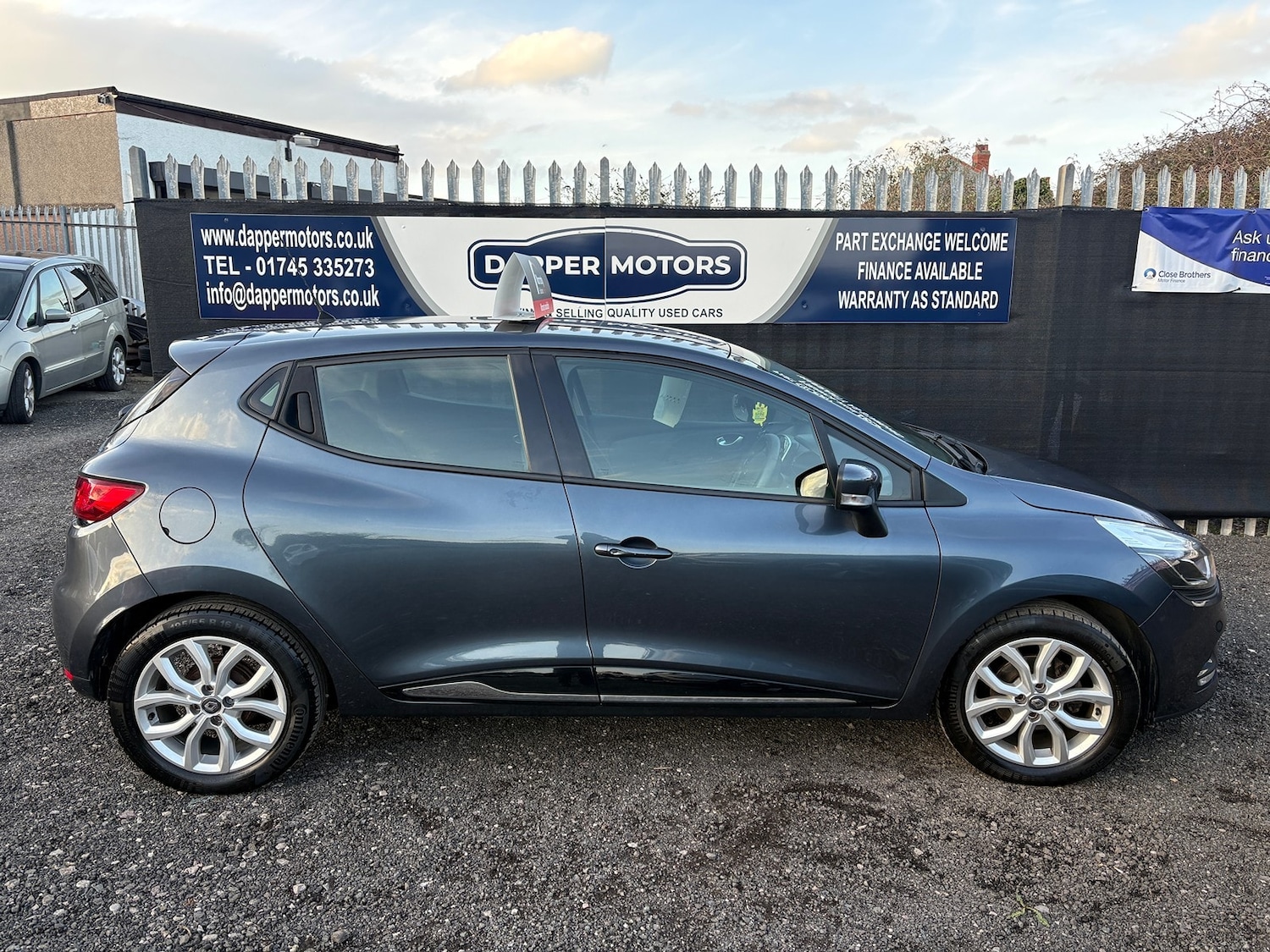 Used Renault Clio 2018 for sale - 77610634: Photo 5