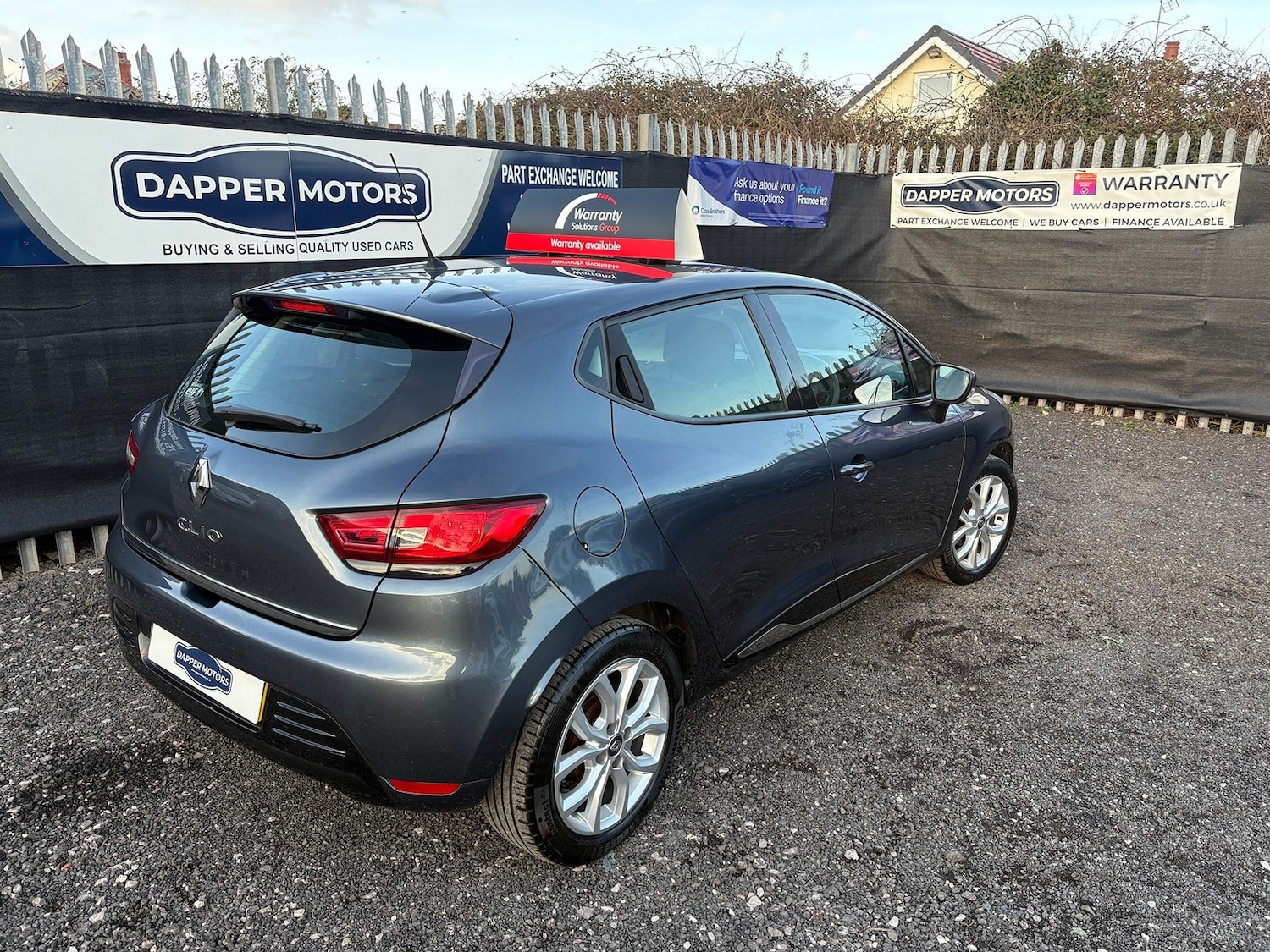 Used Renault Clio 2018 for sale - 77610634: Photo 6