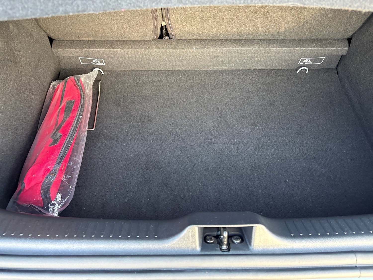 Used Renault Clio 2018 for sale - 77610634: Photo 9