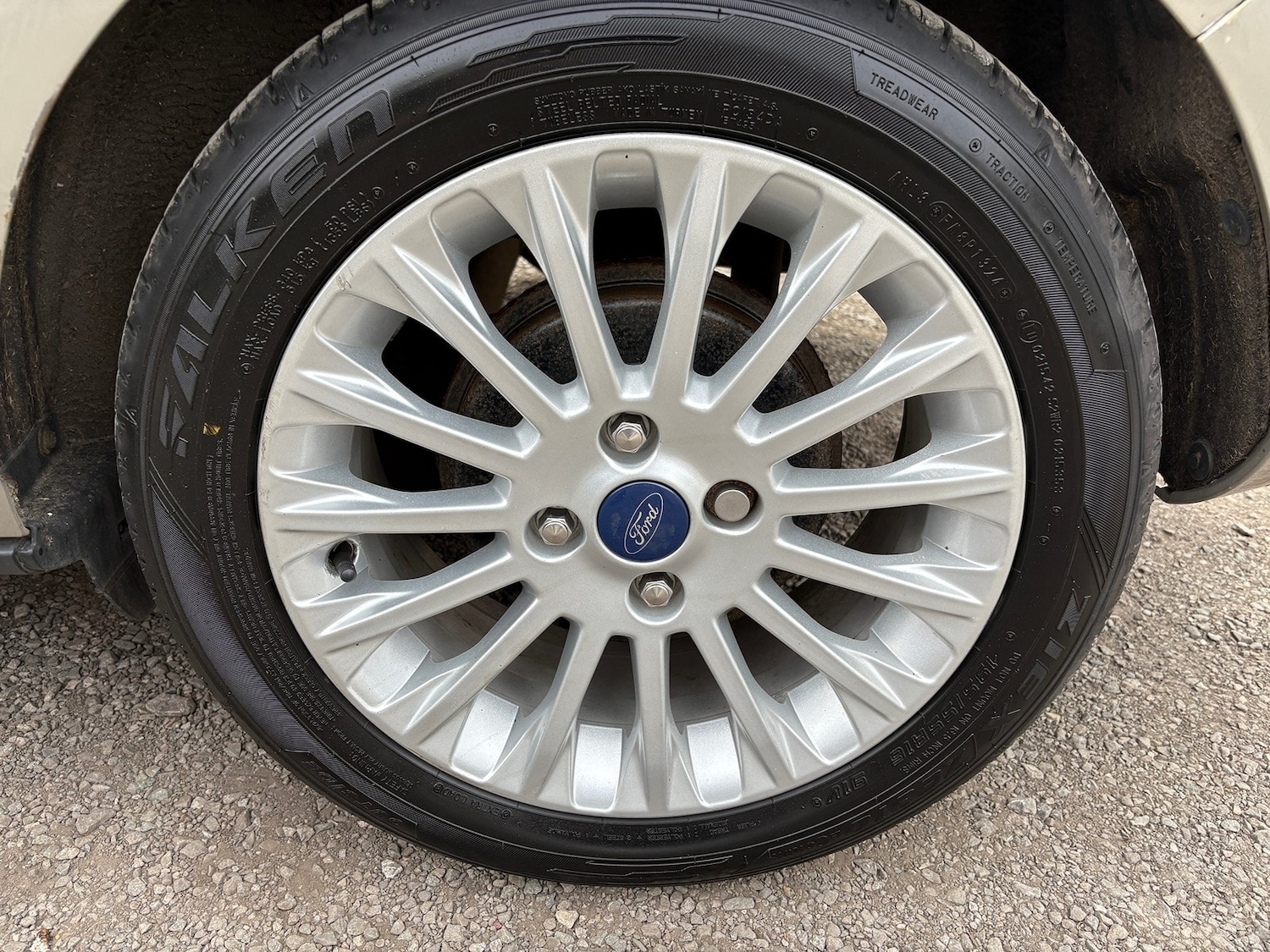 Used Ford B-MAX 2013 for sale - 76365034: Photo 12