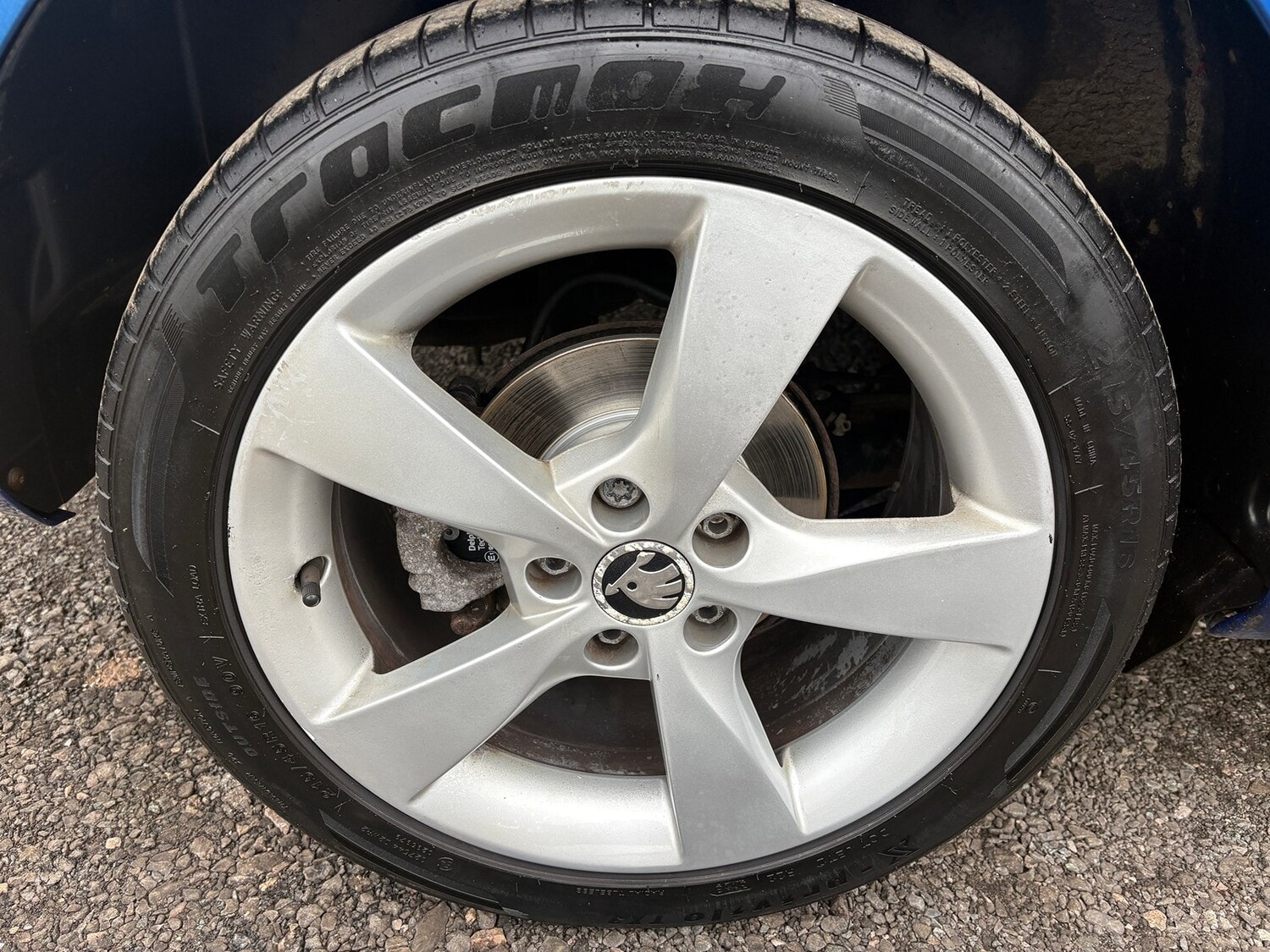 Used Skoda Rapid Spaceback 2015 for sale - 76319280: Photo 16