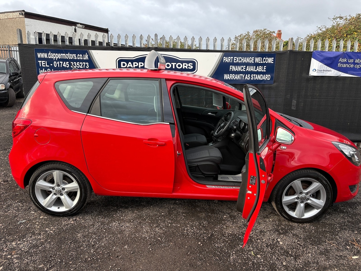 Used Vauxhall Meriva 2015 for sale - 76319279: Photo 17