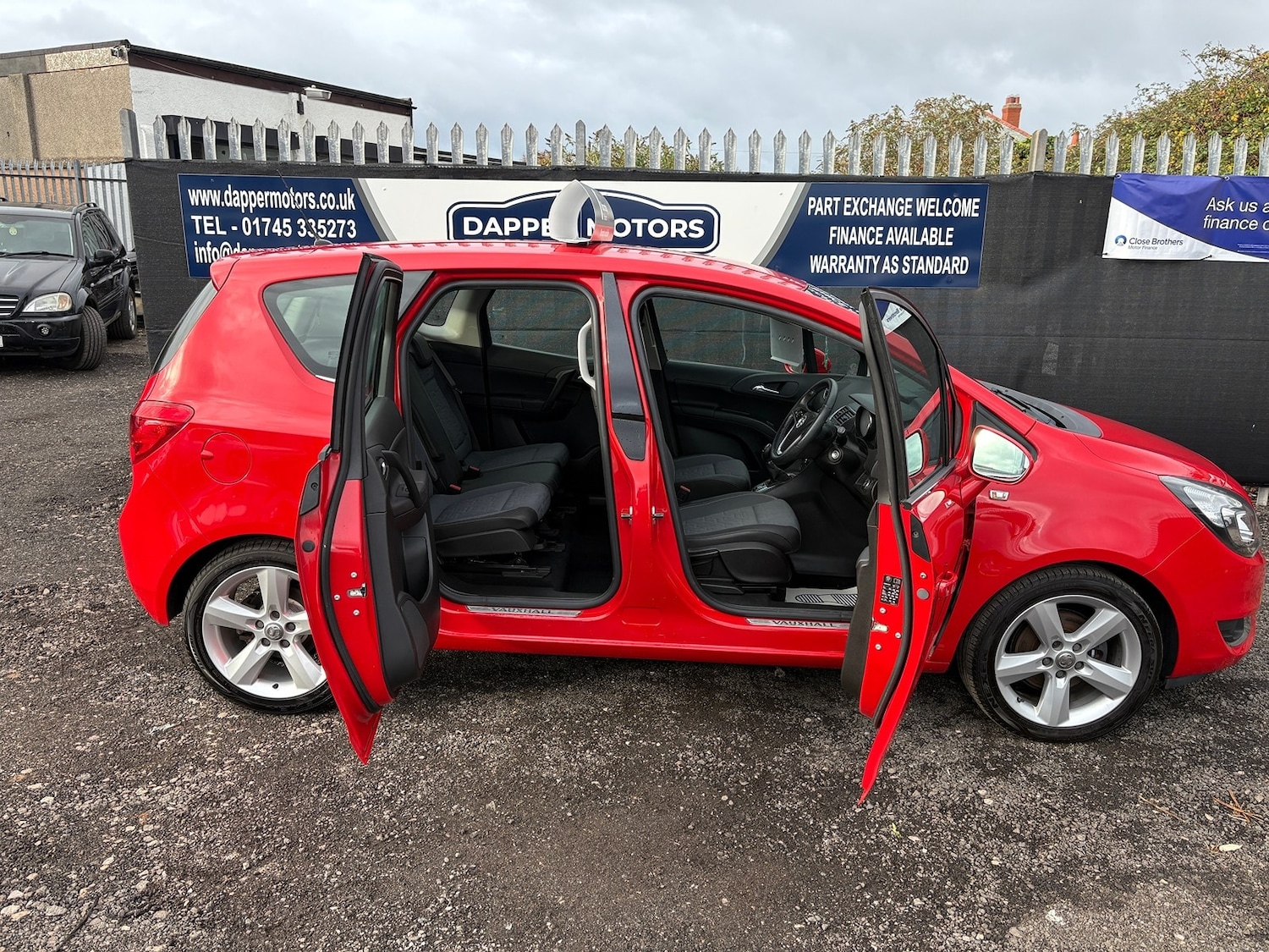 Used Vauxhall Meriva 2015 for sale - 76319279: Photo 18