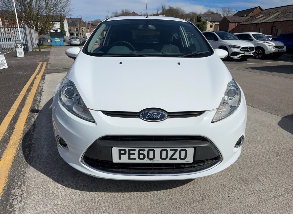 Used Ford Fiesta 2010 for sale - 78202507: Photo 2