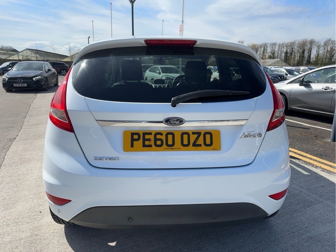 Used Ford Fiesta 2010 for sale - 78202507: Photo 4