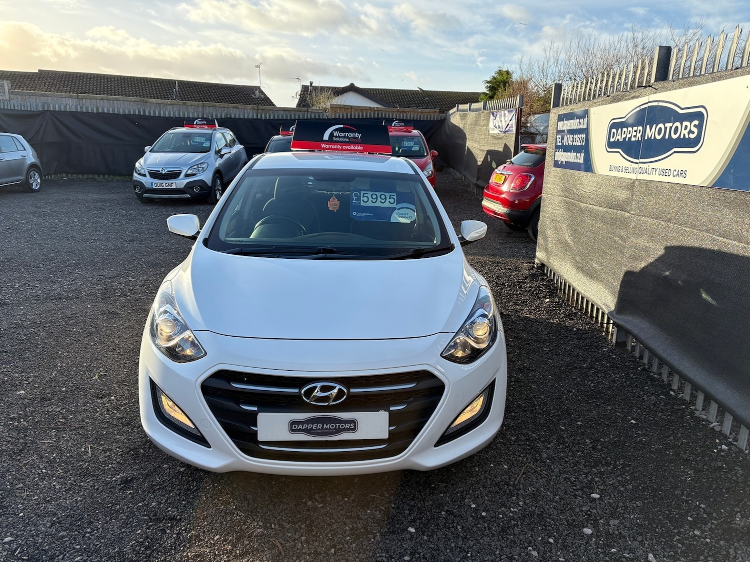 Used Hyundai i30 2016 for sale - 76885207: Photo 2