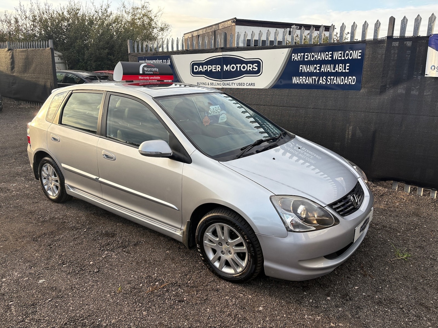 Used Honda Civic 2005 for sale - 76319271: Photo 1