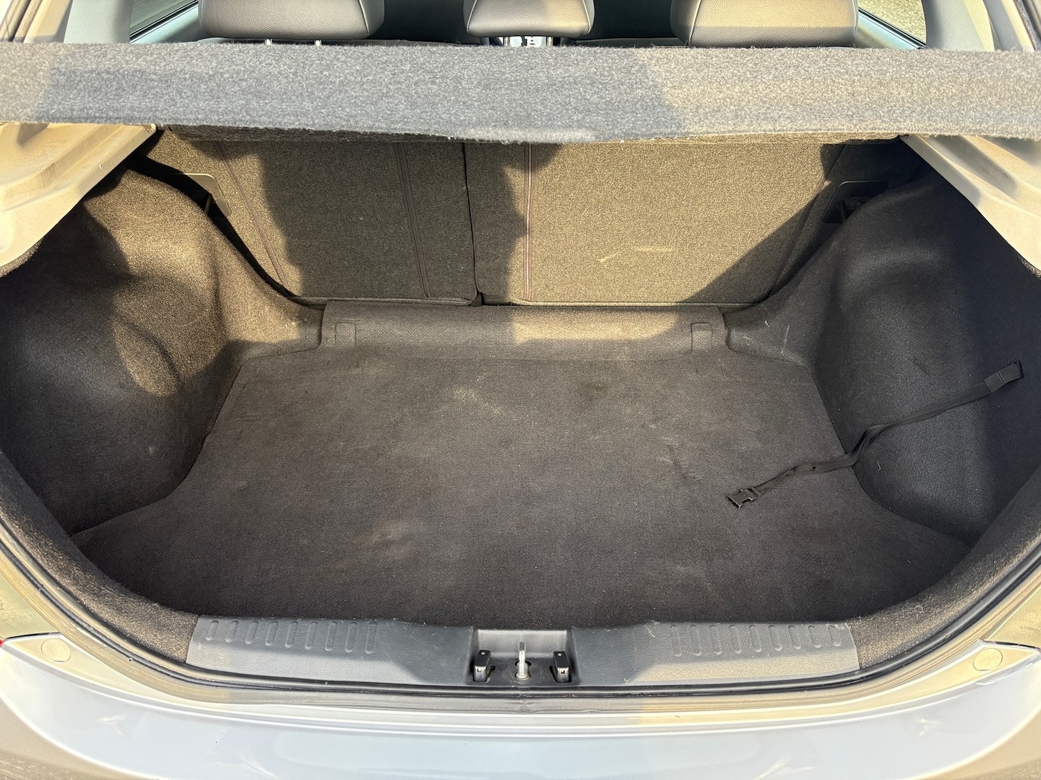 Used Honda Civic 2005 for sale - 76319271: Photo 8