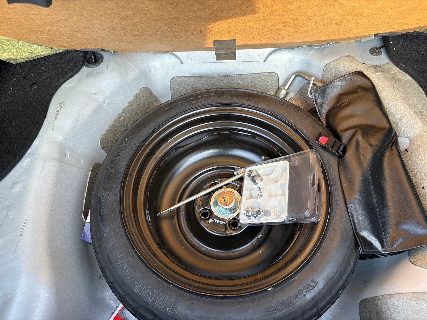 Used Honda Civic 2005 for sale - 76319271: Photo 9