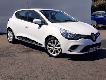 Used Renault Clio 2016 for sale - 75505645: Photo