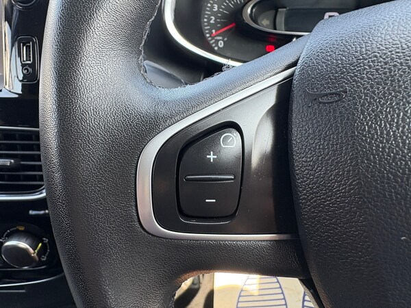 Used Renault Clio 2016 for sale - 75505645: Photo 20