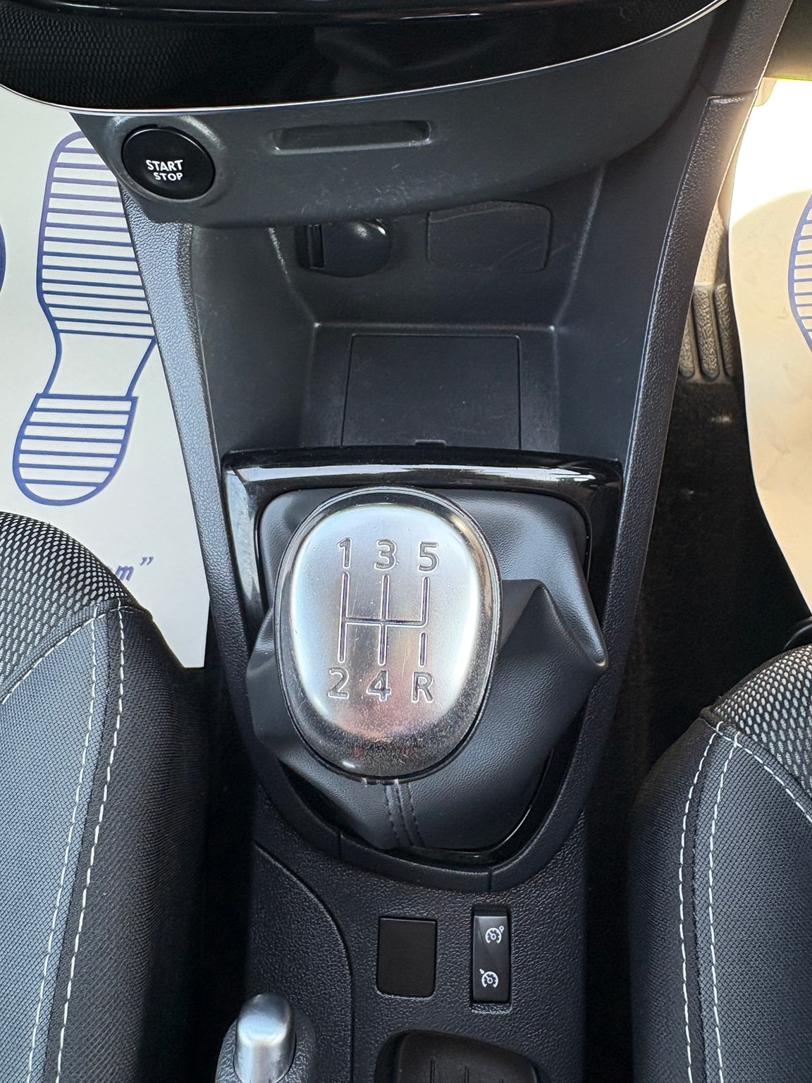 Vehicle 33