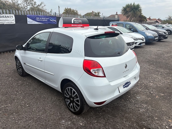 Used Renault Clio 2012 for sale - 76319284: Photo 10