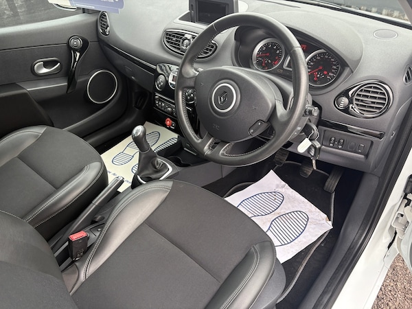 Used Renault Clio 2012 for sale - 76319284: Photo 19