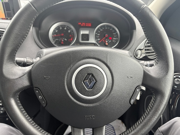 Used Renault Clio 2012 for sale - 76319284: Photo 22