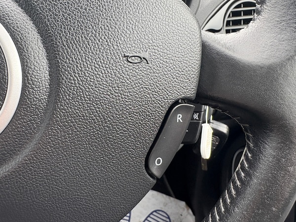 Used Renault Clio 2012 for sale - 76319284: Photo 24