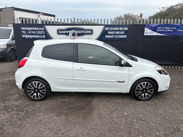 Used Renault Clio 2012 for sale - 76319284: Photo 4