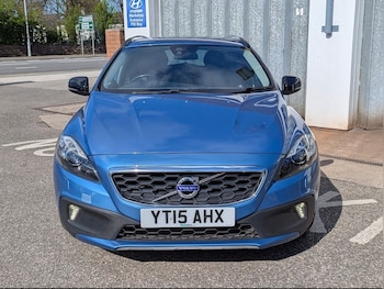 Used Volvo V40 2015 for sale - 78802731: Photo