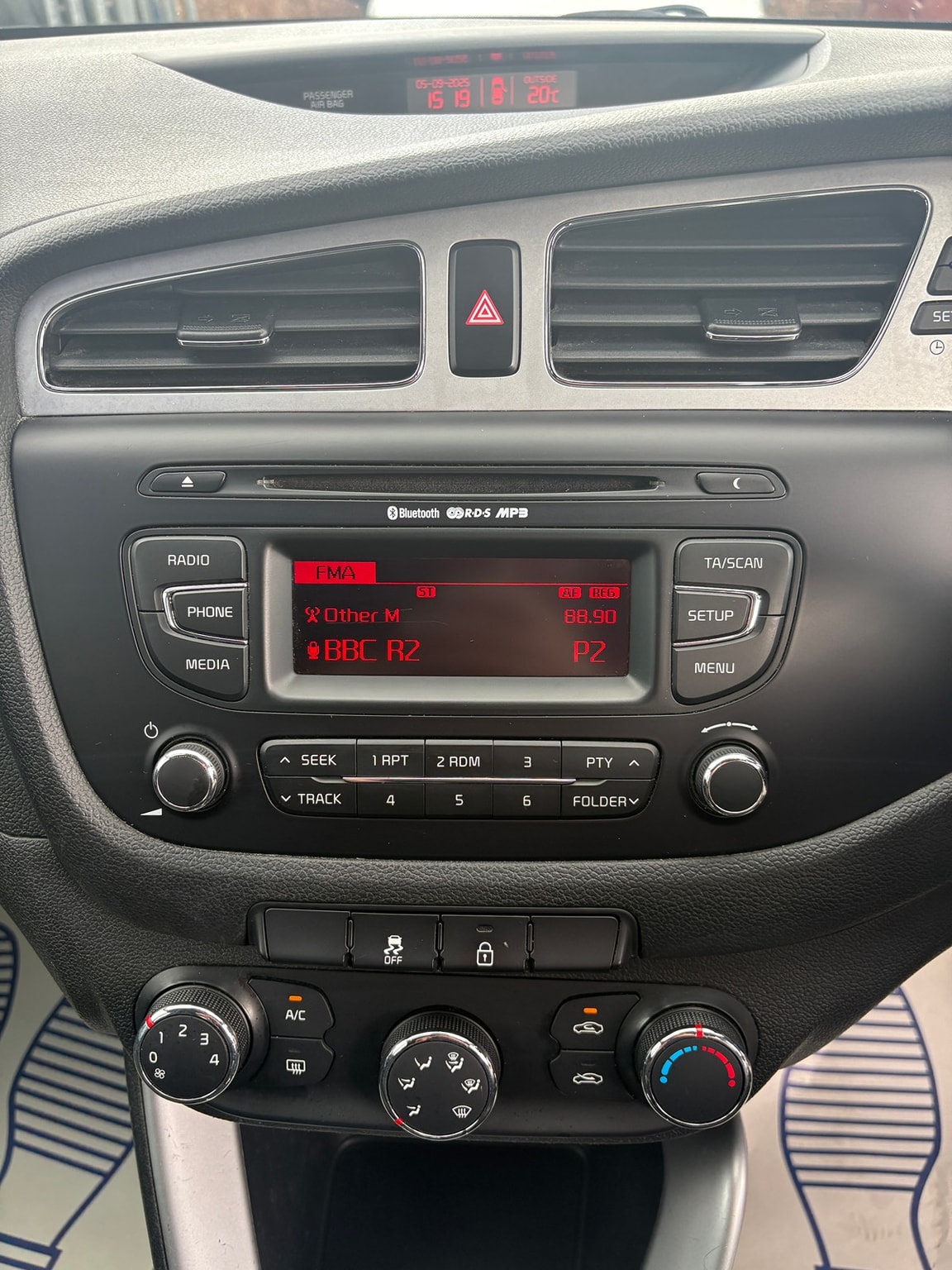 Used Kia Ceed 2013 for sale - 76347387: Photo 20