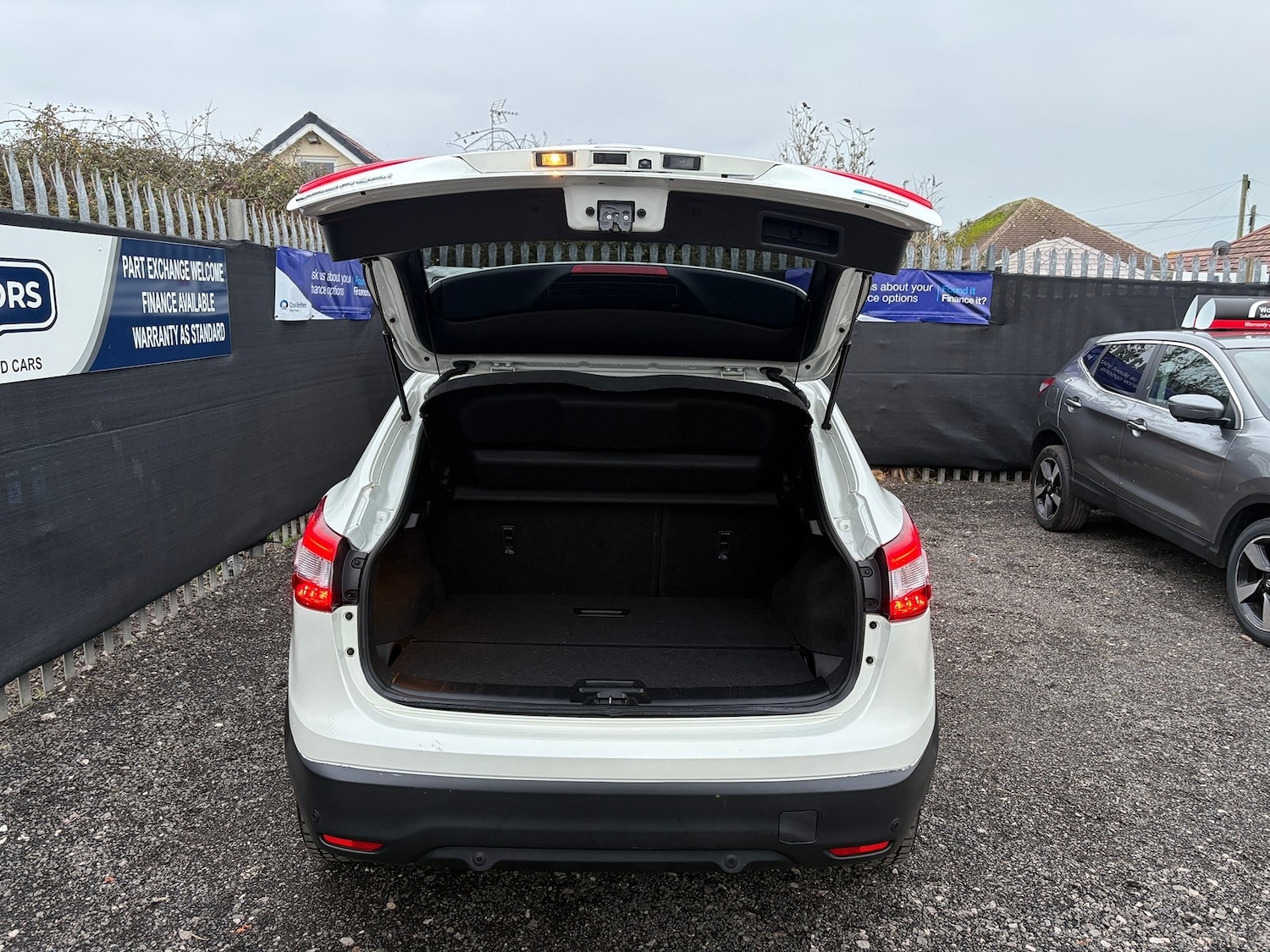 Used Nissan Qashqai 2014 for sale - 76770266: Photo 7