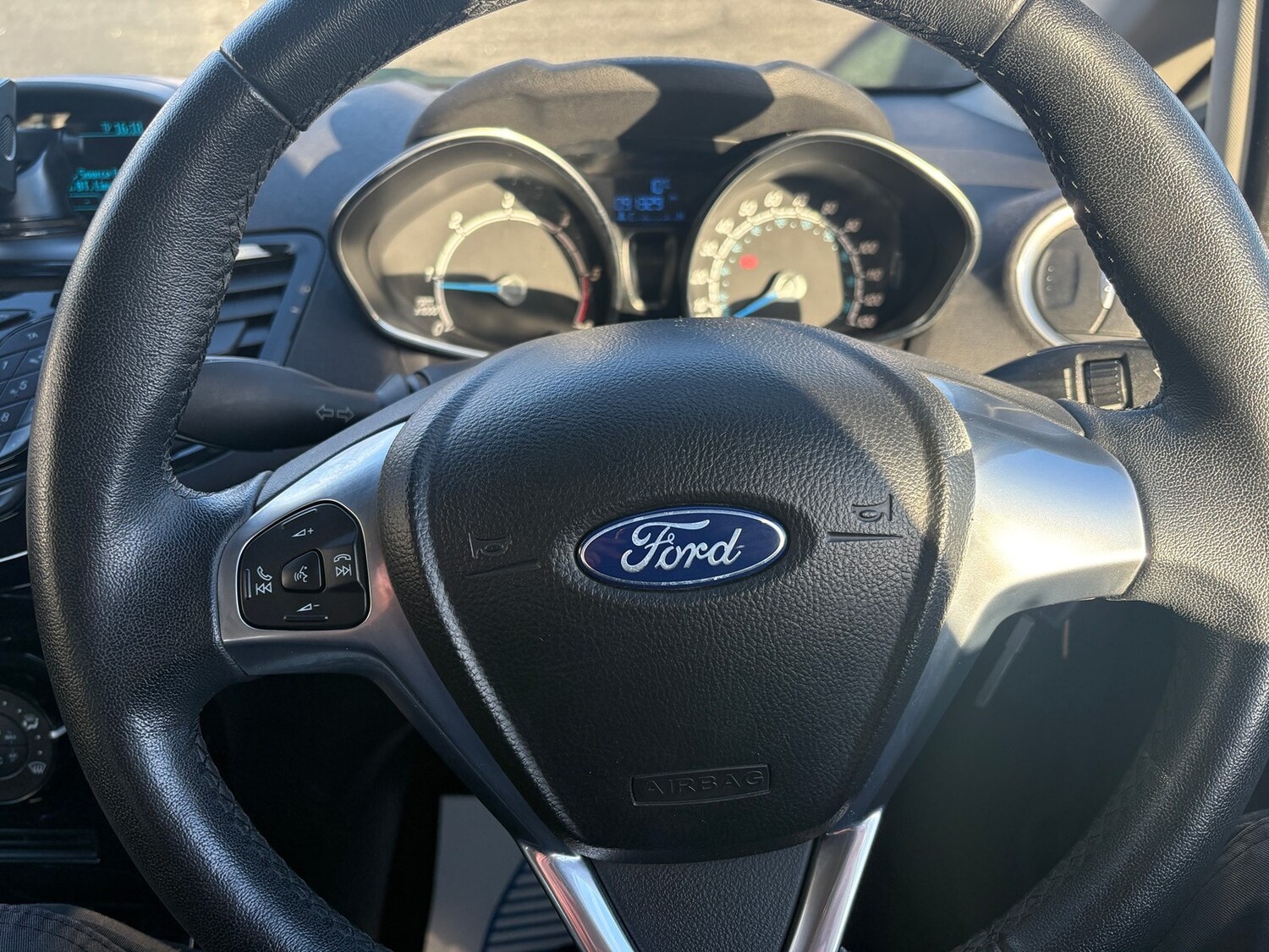 Used Ford Fiesta 2014 for sale - 77392730: Photo 22