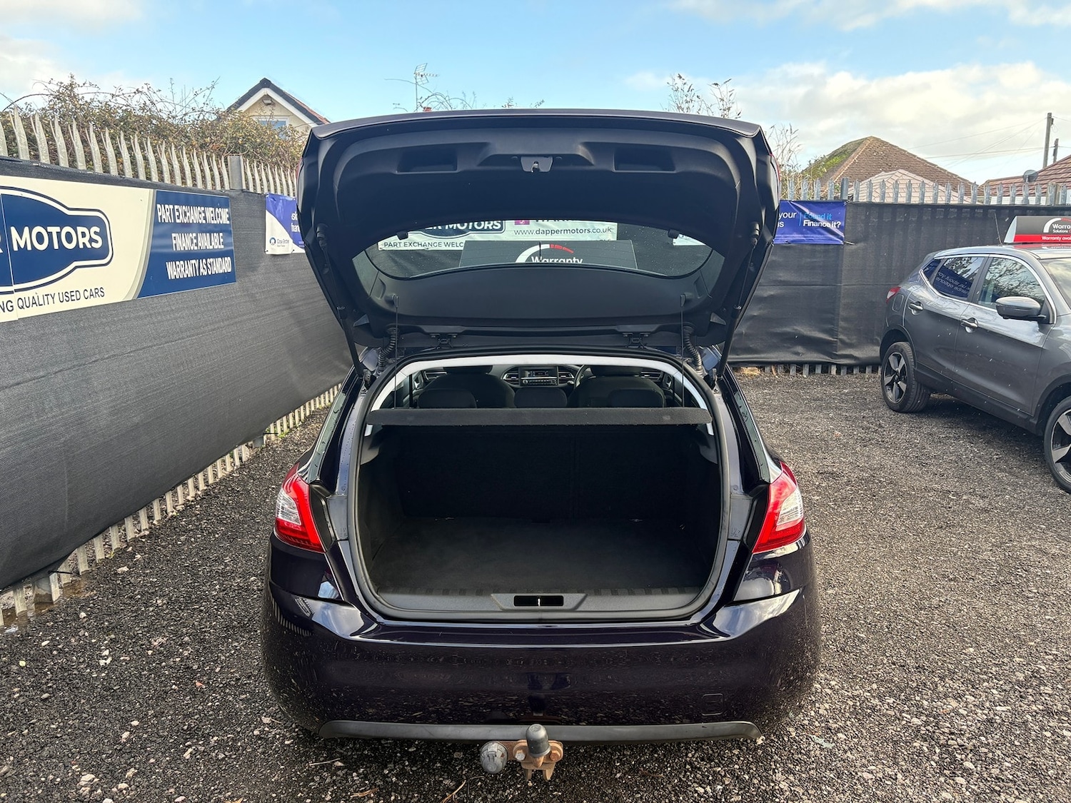 Used Peugeot 308 2015 for sale - 76897289: Photo 7