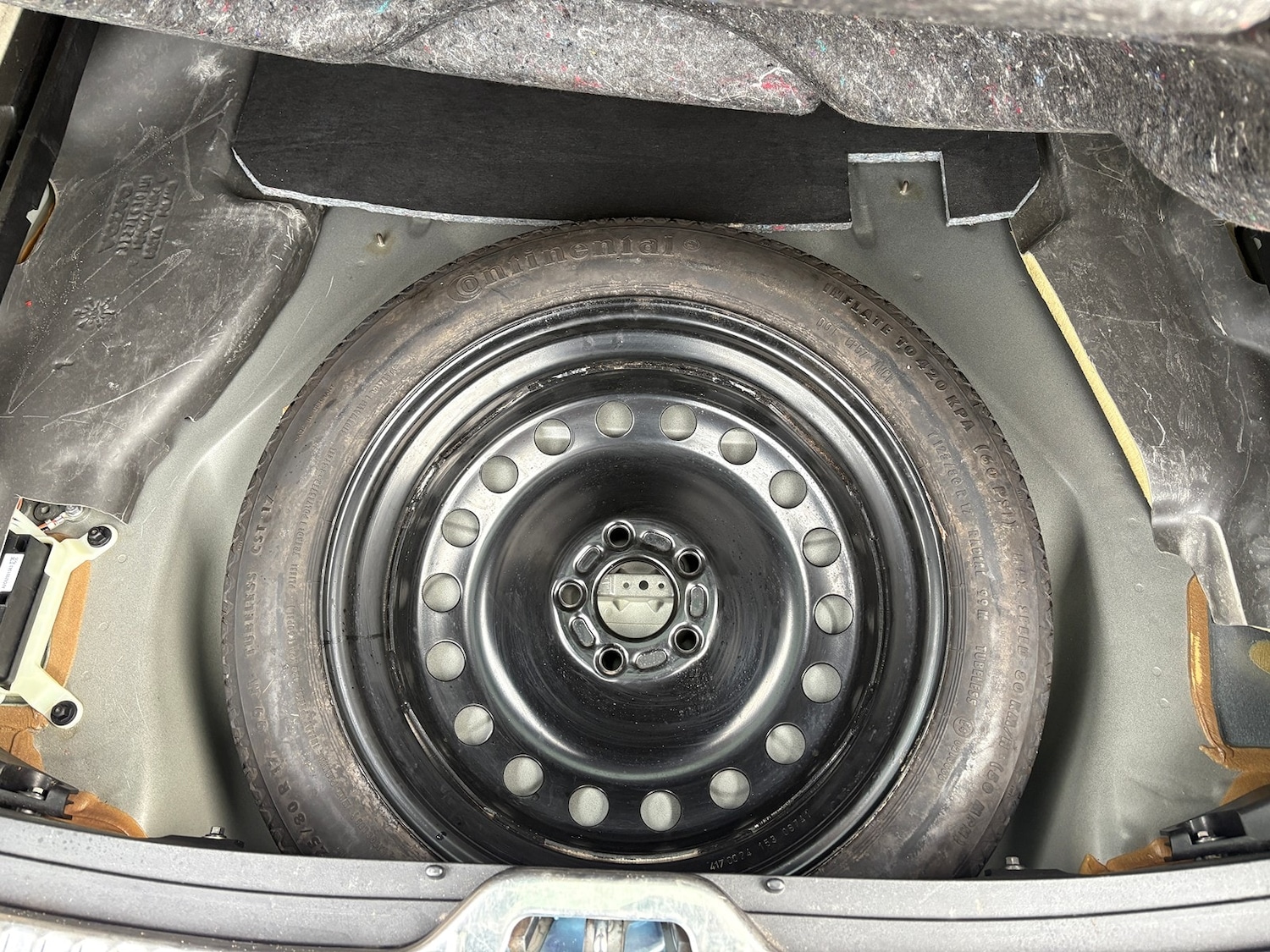 Used Volvo XC60 2015 for sale - 76770264: Photo 9