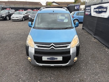 Used Citroen Berlingo 2011 for sale - 78169383: Photo