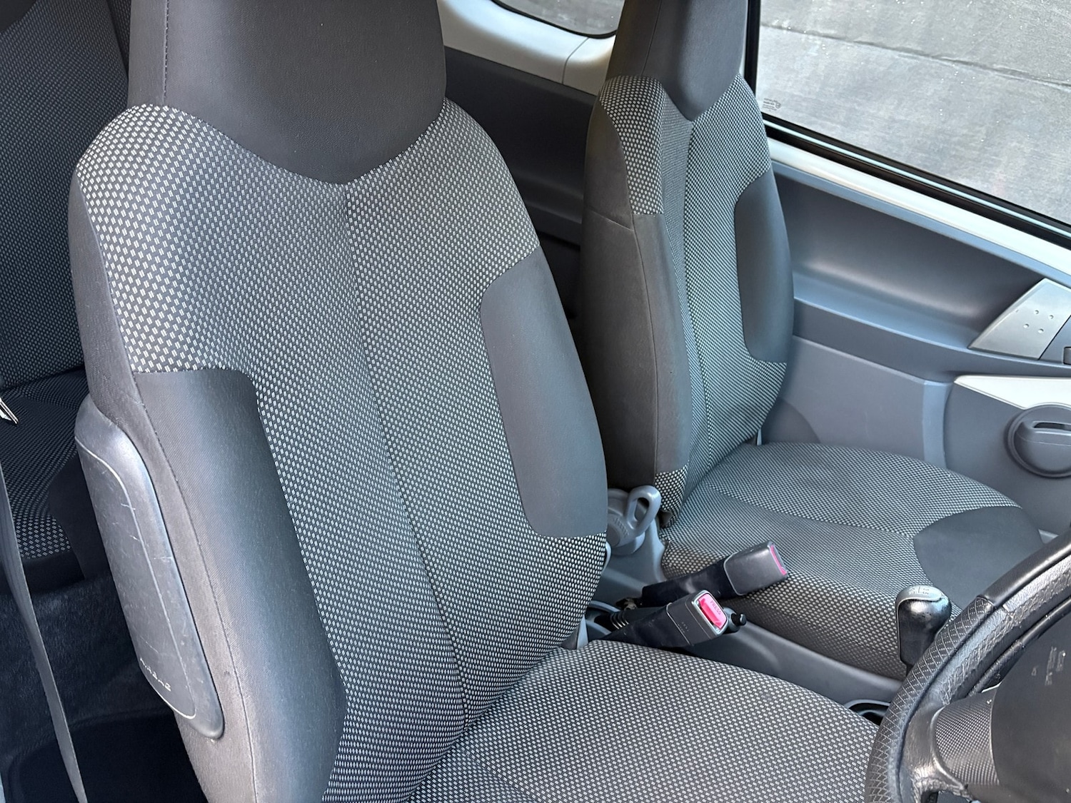 Used Toyota AYGO 2011 for sale - 76347389: Photo 17