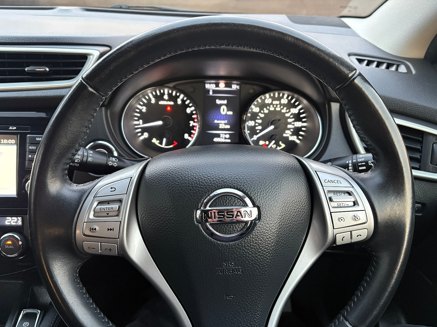 Used Nissan Qashqai 2016 for sale - 76347385: Photo 24