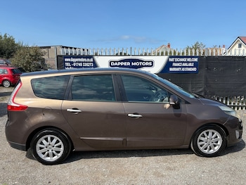 Used Renault Scenic 2011 for sale - 75494306: Photo