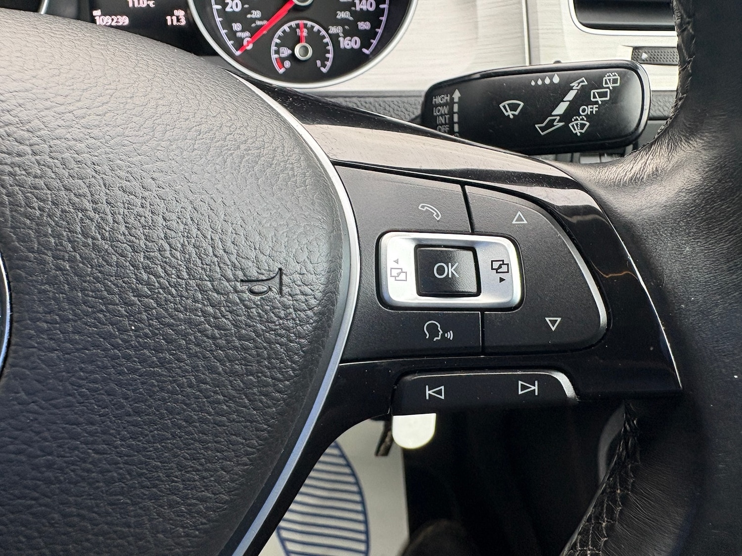 Used Volkswagen Golf 2017 for sale - 77954418: Photo 25