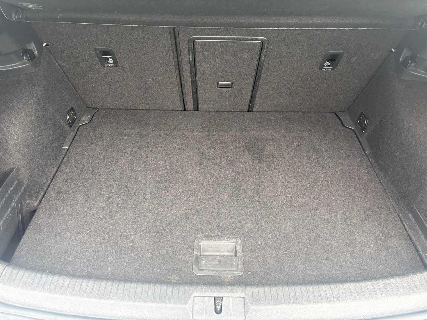 Used Volkswagen Golf 2017 for sale - 77954418: Photo 9