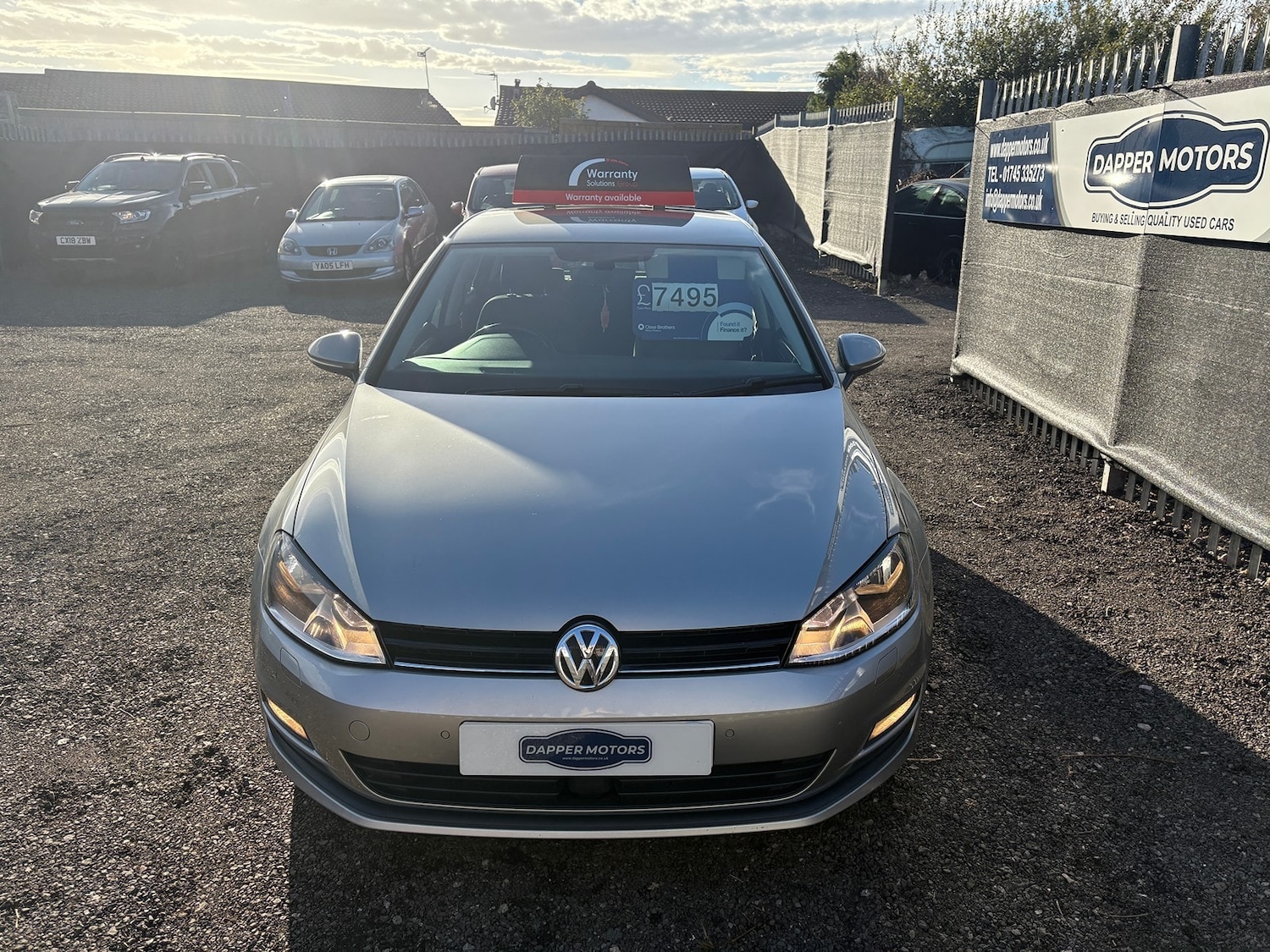 Used Volkswagen Golf 2017 for sale - 76319275: Photo 2