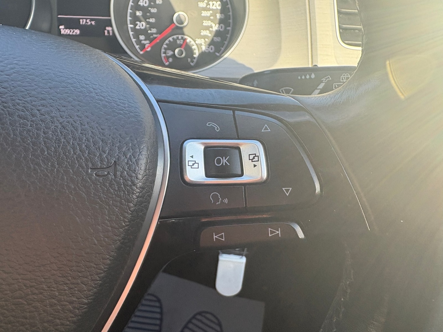 Used Volkswagen Golf 2017 for sale - 76319275: Photo 24