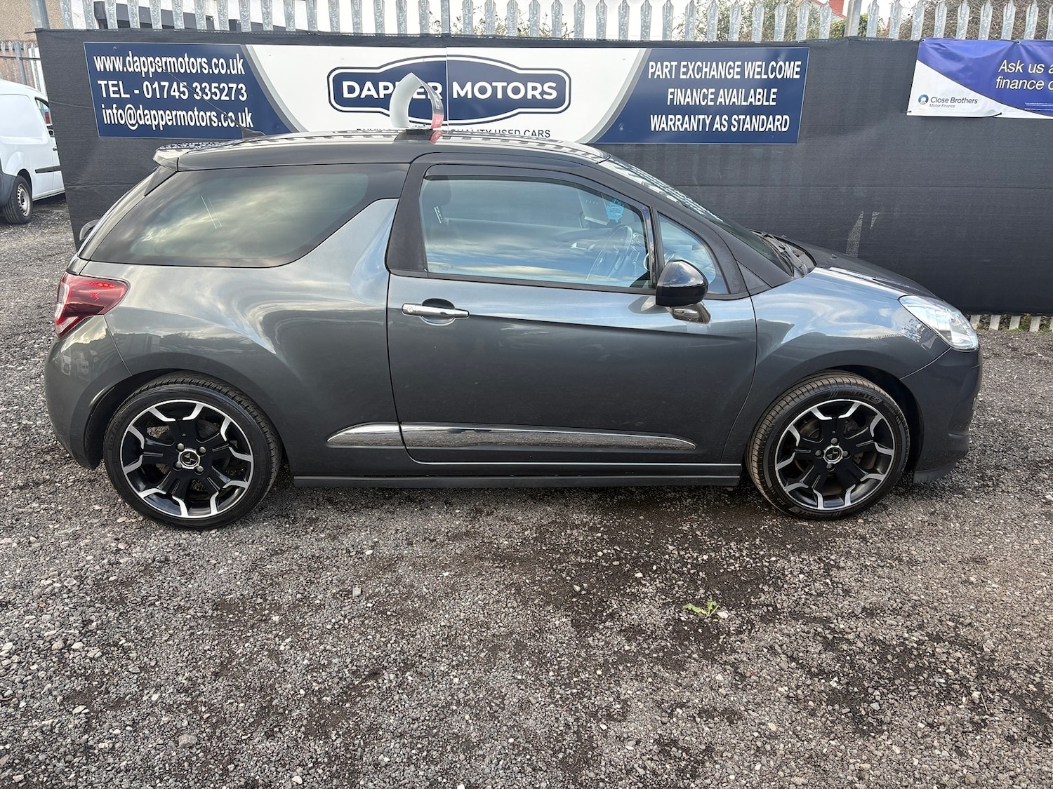 Used DS Automobiles DS 3 2015 for sale - 78054406: Photo 4