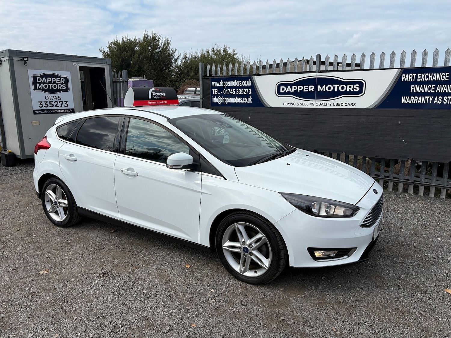 Used Ford Focus 2017 for sale - 76319288: Photo 1