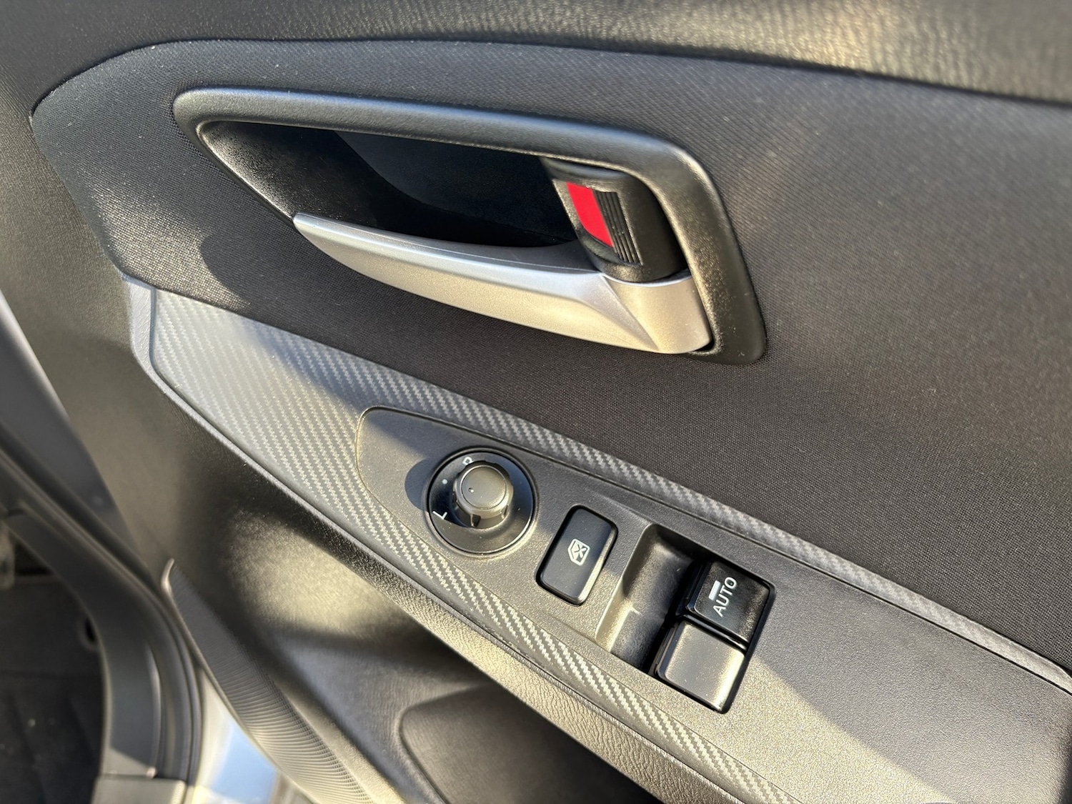 Used Mazda Mazda2 2016 for sale - 76785432: Photo 15