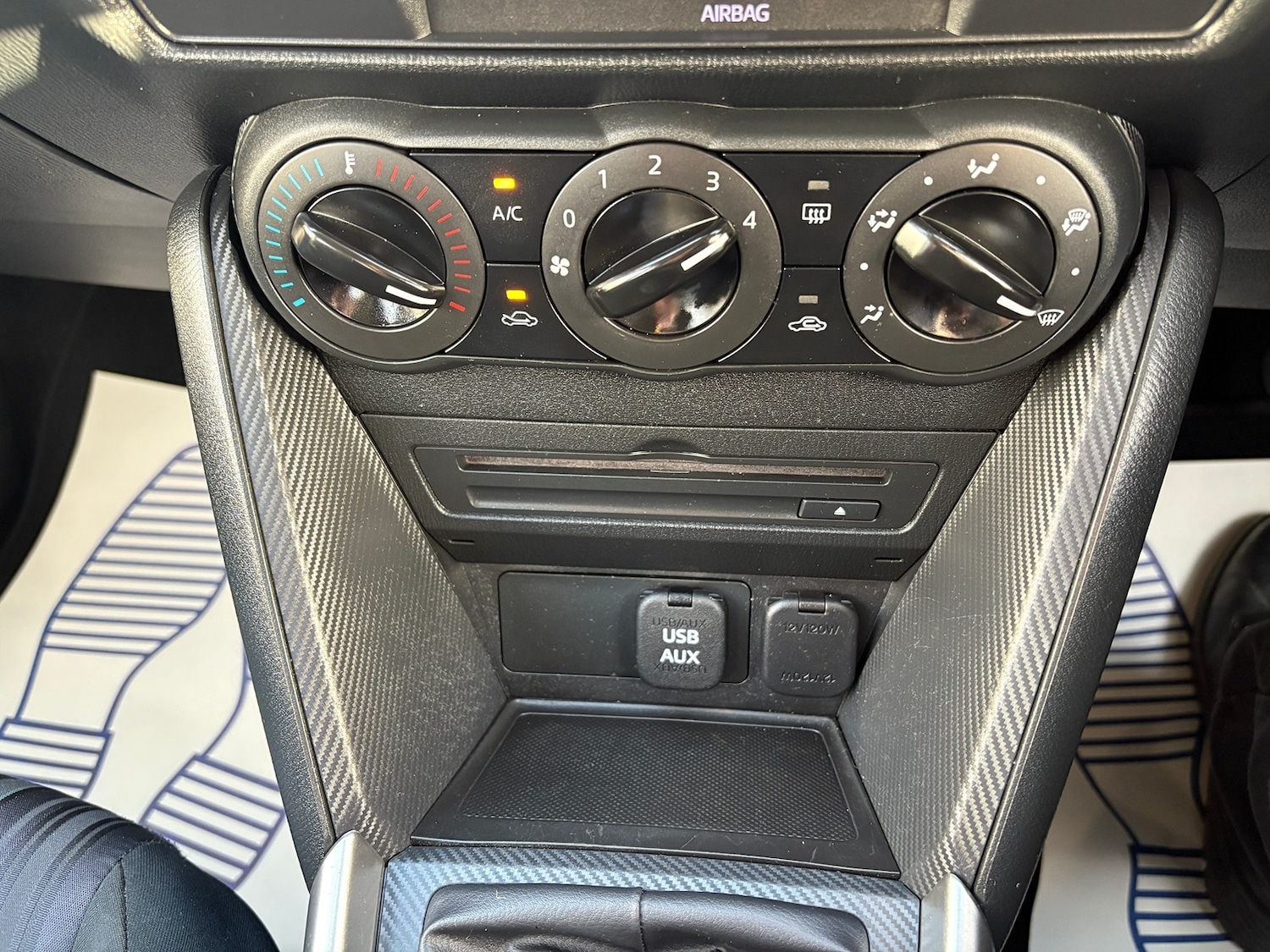 Used Mazda Mazda2 2016 for sale - 76785432: Photo 21