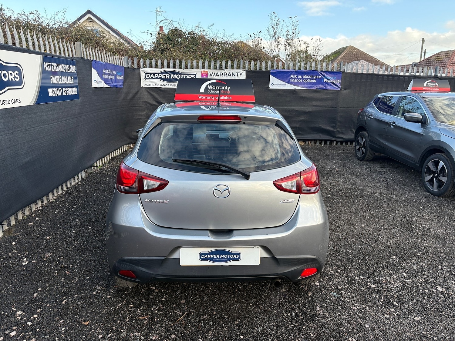 Used Mazda Mazda2 2016 for sale - 76785432: Photo 6