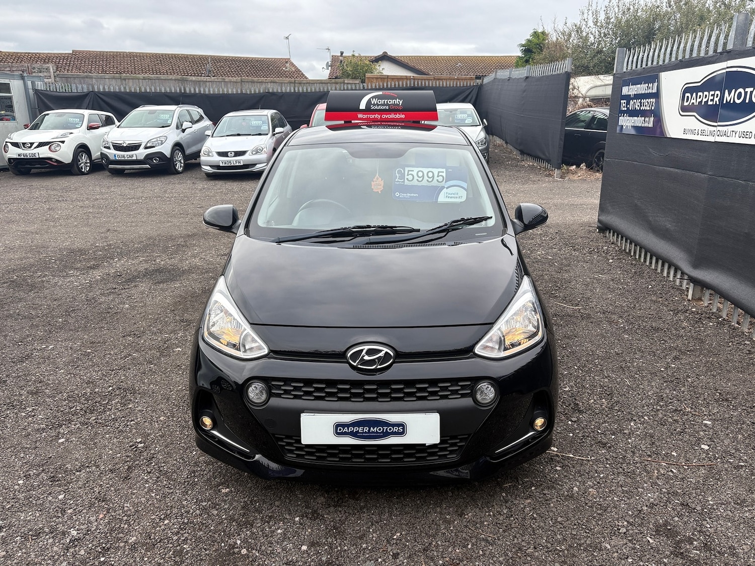 Used Hyundai i10 2019 for sale - 76319268: Photo 2