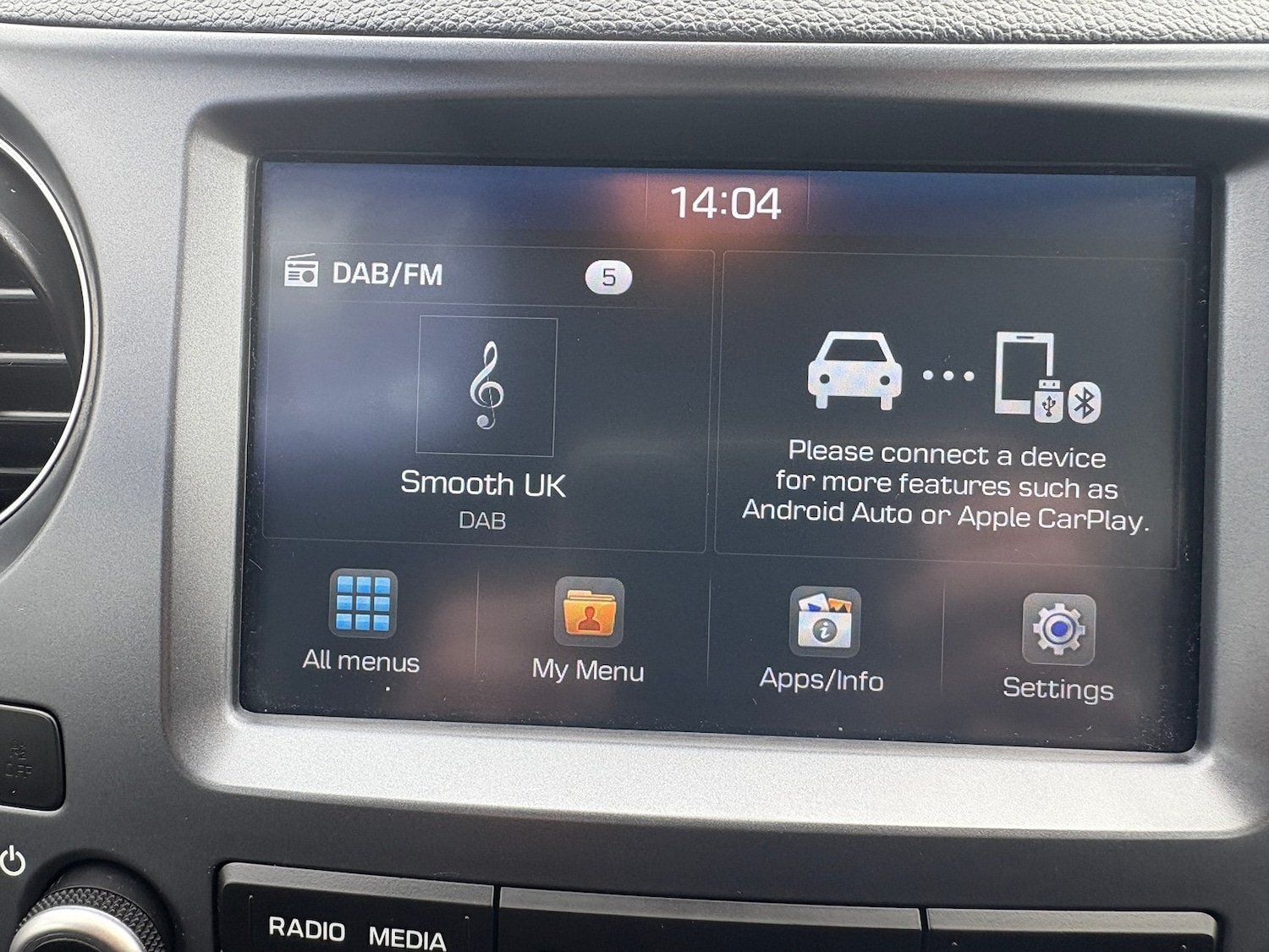 Used Hyundai i10 2019 for sale - 76319268: Photo 24