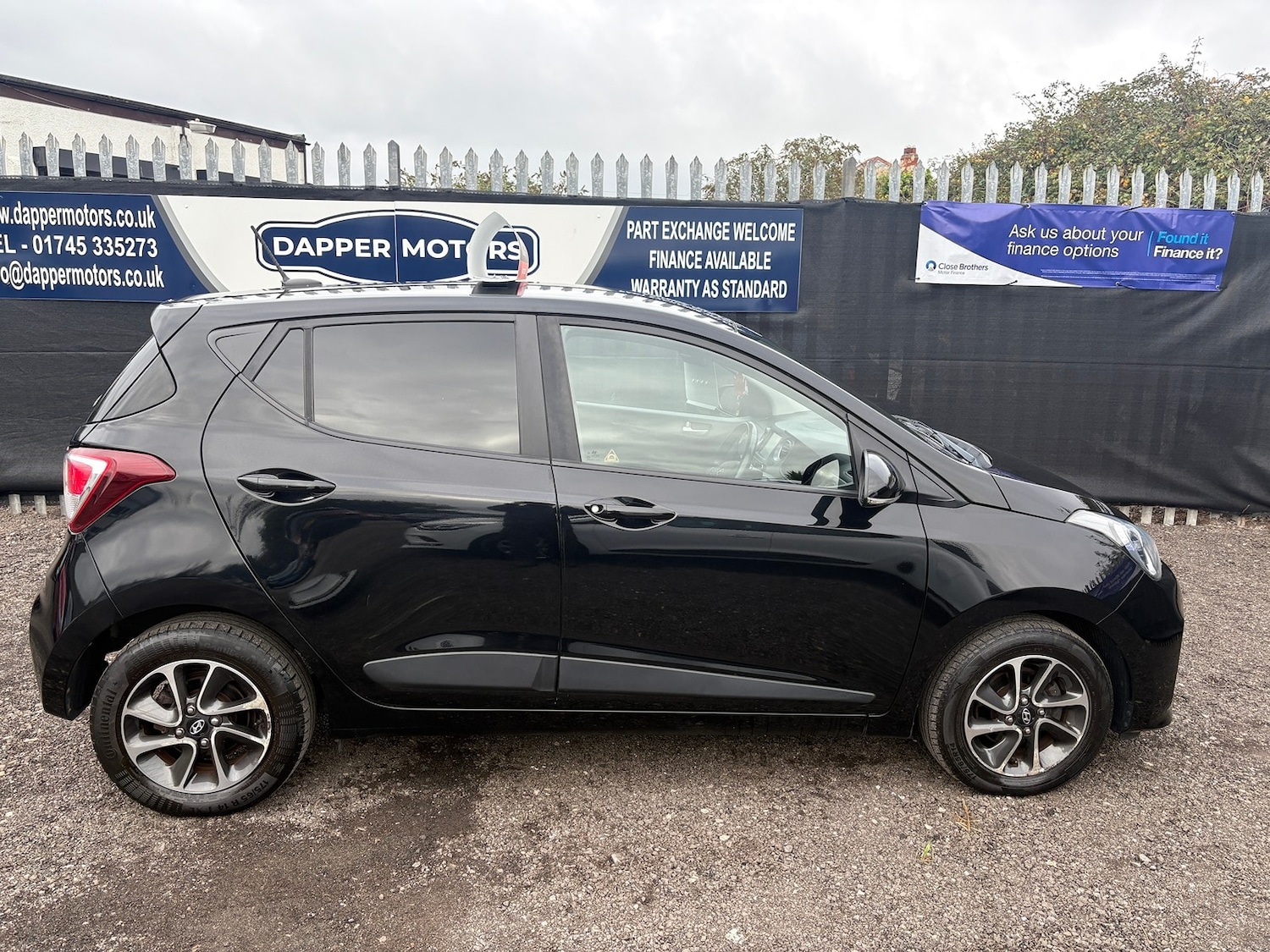 Used Hyundai i10 2019 for sale - 76319268: Photo 4